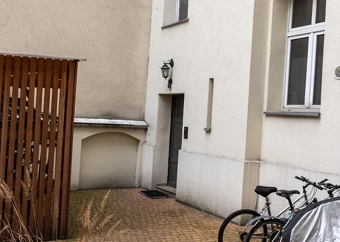 Helios Spot 포즈난